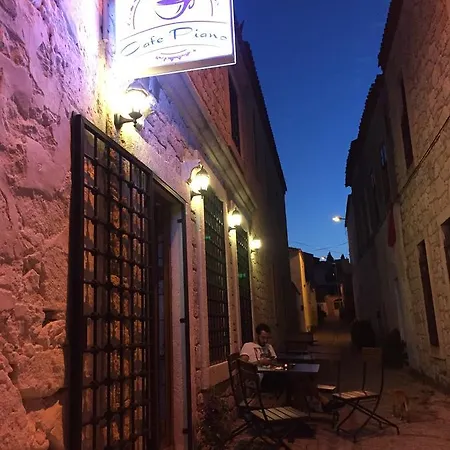 Cafe Piano Alacati Çeşme